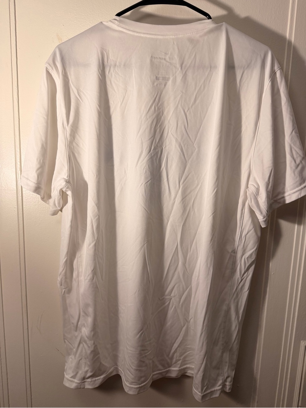 Nike White Tar Heels Basketball Graphic Tee - Picture 3 of 3